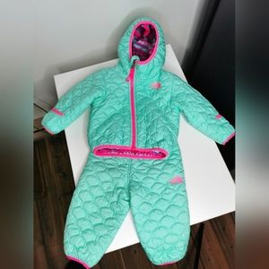 North Face Perrito Reversible Winter Jacket and Pants Size 12Mo Mint Green& Pink